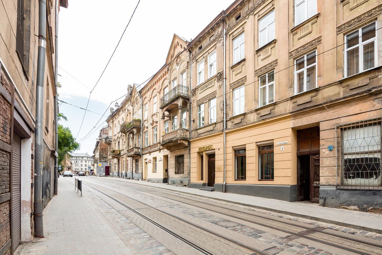#1 Apartment Лвив Екстериор снимка