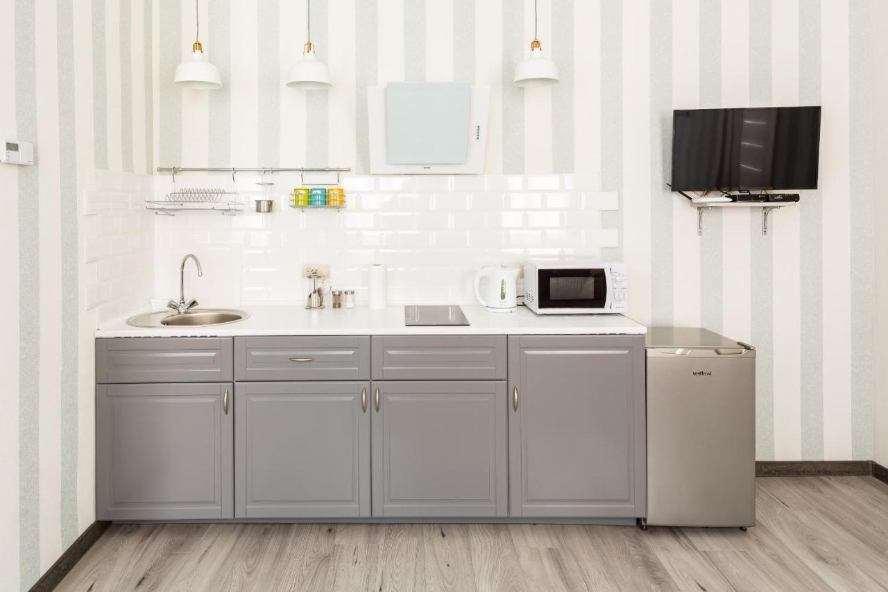 #1 Apartment Лвив Екстериор снимка