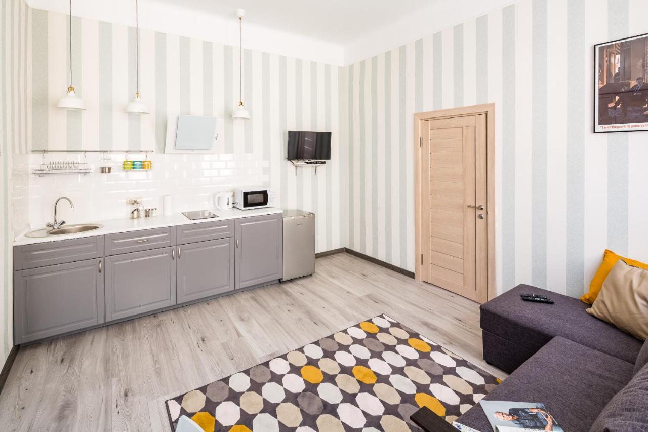 #1 Apartment Лвив Екстериор снимка